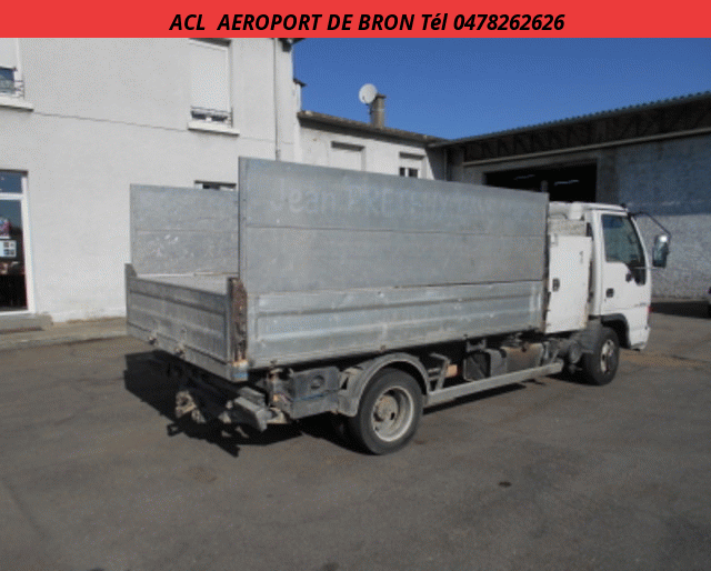 Isuzu TRI-BENNE+COFFRE+REHAUSSES 3.0L 130CH