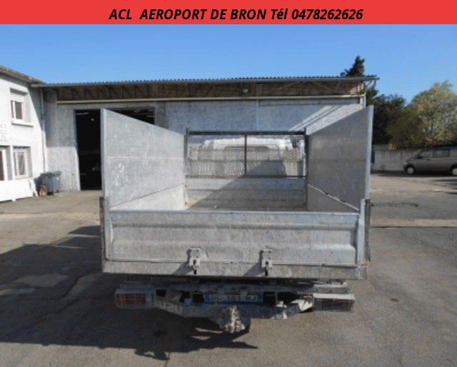 Isuzu TRI-BENNE+COFFRE+REHAUSSES 3.0L 130CH