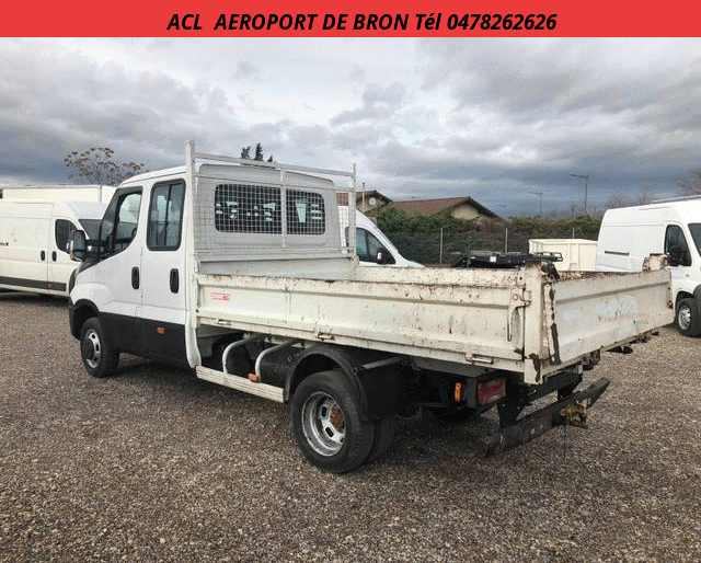 Iveco 35 C 15 CHASSIS DOUBLE CABINE 3.0 L 150 CH BENNE