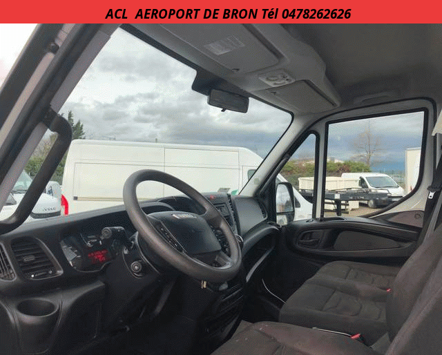 Iveco 35 C 15 CHASSIS DOUBLE CABINE 3.0 L 150 CH BENNE