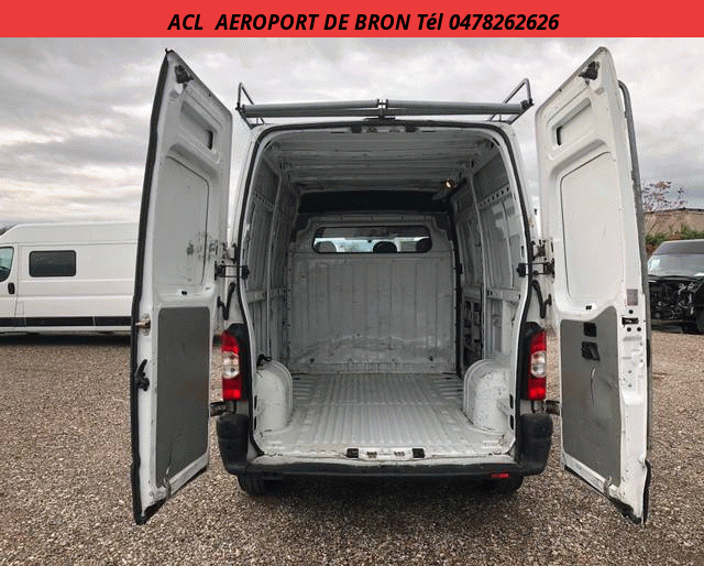 Renault MASTER L1 H2 2.5 DCI 100