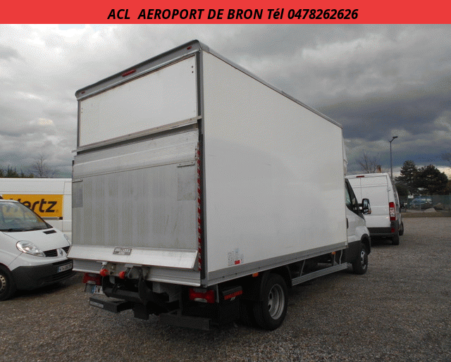 Iveco 35 C 15 CAISSE 20 M3 + HAYON 3.0 HPI 150