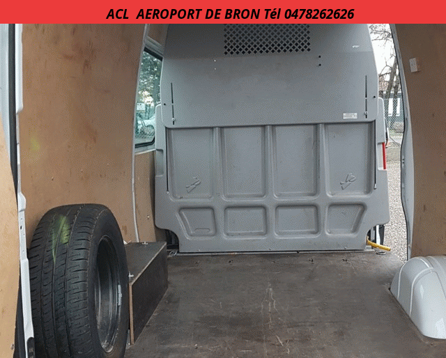 Iveco 35S13V12 DOUBLE CABINE 2.3 MTJ 130
