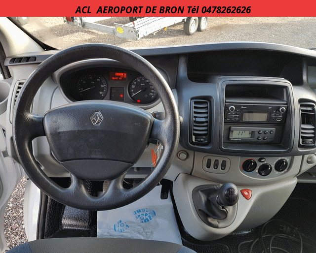 Renault FRIGO RTE/SECTEUR TRAFIC PLANCHER CAB 2.0 DCI 115