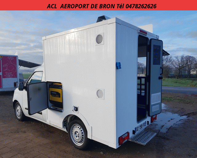 Fiat DOBLO FOOD TRUCK MTJ 90