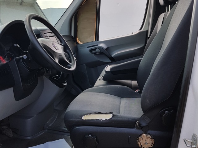 Volkswagen CRAFTER L2 H2 BUSINES LINE TDI 136
