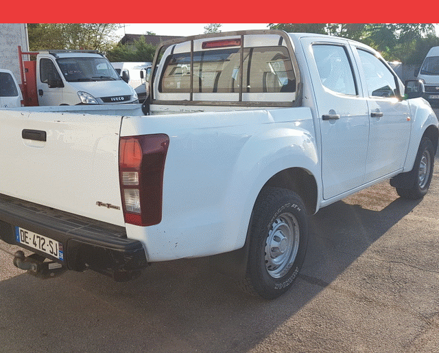 Isuzu DMAX CREW CAB SATELLITE 2.5 L 163 CV