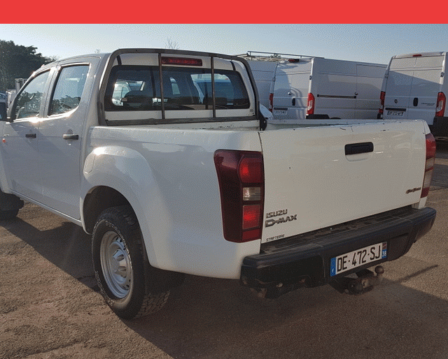 Isuzu DMAX CREW CAB SATELLITE 2.5 L 163 CV