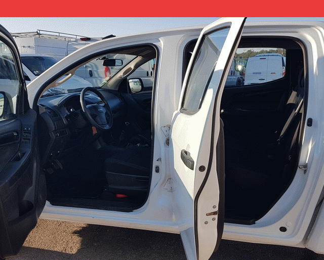 Isuzu DMAX CREW CAB SATELLITE 2.5 L 163 CV