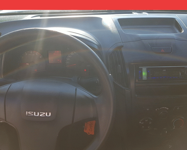 Isuzu DMAX CREW CAB SATELLITE 2.5 L 163 CV