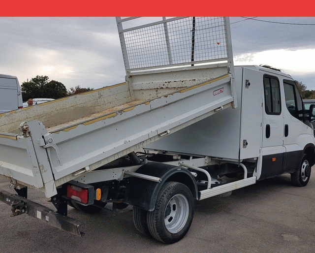 Iveco BENNE+COFFRE 35 C 13 2.3 HPI 130