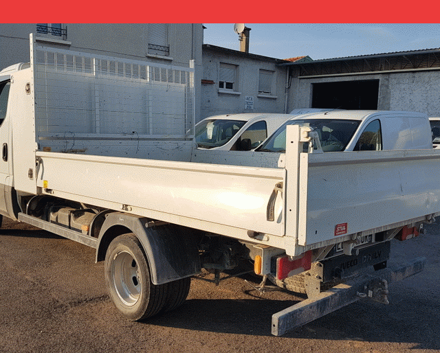 Iveco BENNE+COFFRE 35 C 13 2.3 MTJ 130