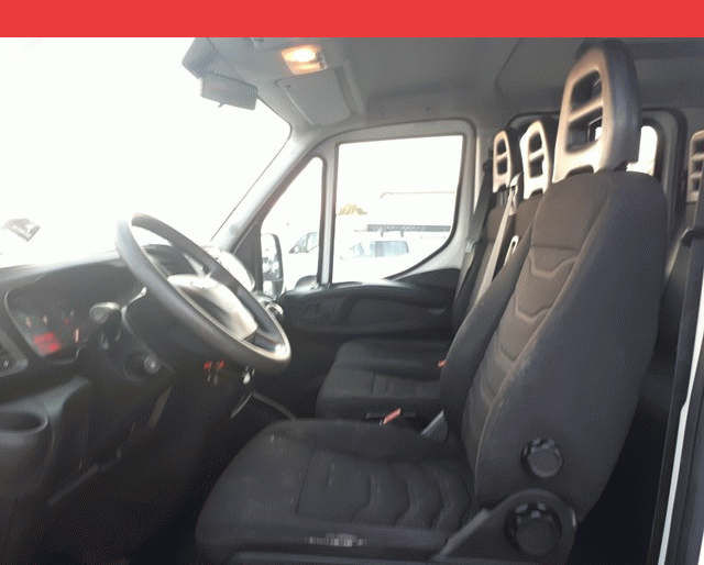 Iveco BENNE+COFFRE 35 C 13 2.3 HPI 130