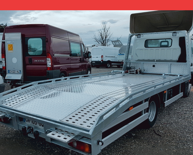 Mitsubishi-Fuso PORTE VOITURE CANTER 3C13 3.0 L DI 130