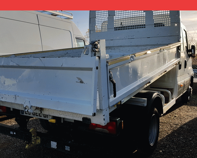 Iveco BENNE 35 C 13 2.3 HPI 130