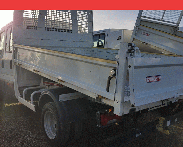 Iveco BENNE 35 C 13 2.3 HPI 130
