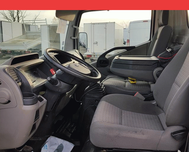 Nissan BENNE CABSTAR 2.5 DCI 120
