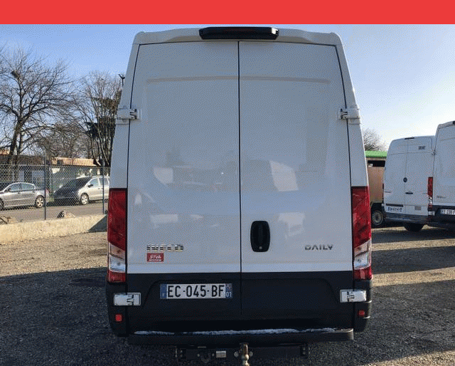 Iveco 35 S 13 V 12 FOURGON 2.3 MTJ 130