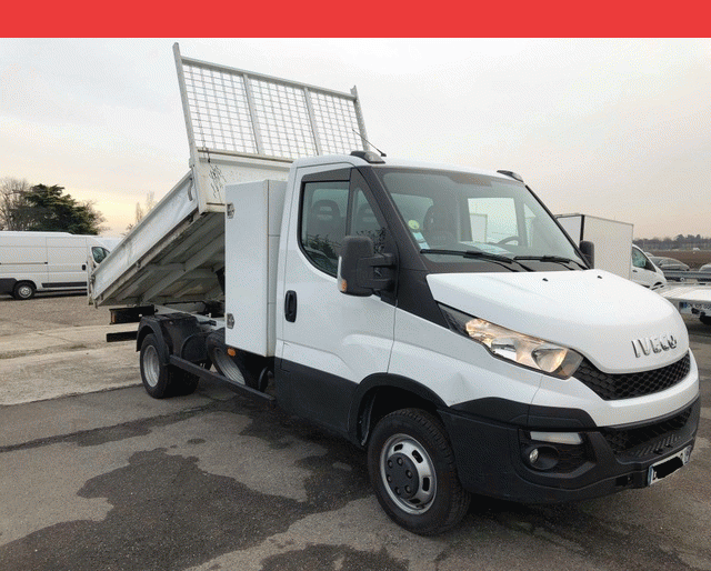 Iveco BENNE + COFFRE 35 C 17 7 PLACES 3.0 HPI 170