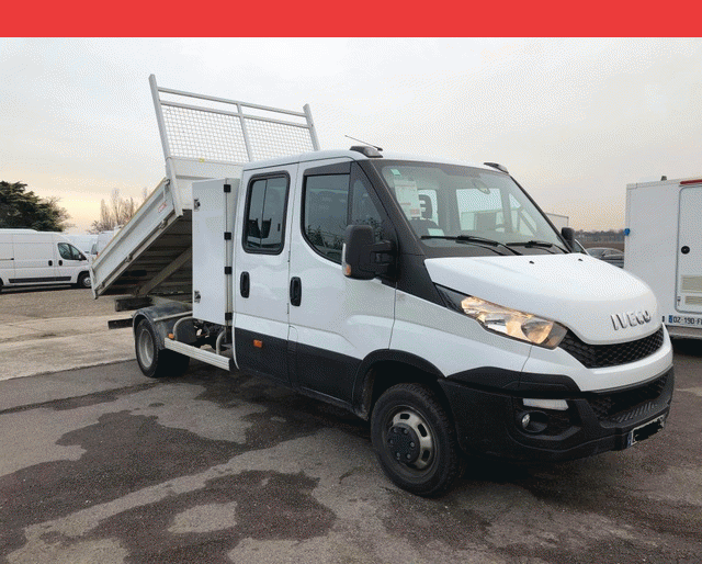 Iveco BENNE + COFFRE 35 C 13 7 PLACES 2.3 HPI 130