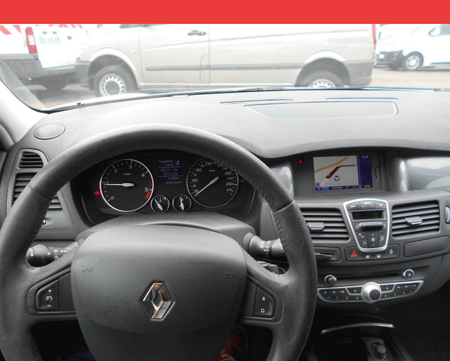 Renault LAGUNA BLACK EDITION CARMINAT DCI 110