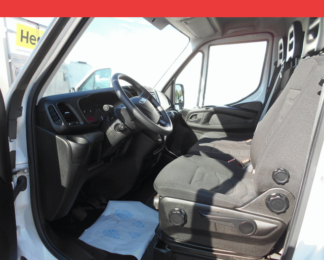 Iveco 35 C 13 V 15 ROUES JUMELLEES 2.3 HPI 130
