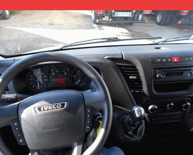 Iveco 35 C 13 V 15 ROUES JUMELLEES 2.3 HPI 130
