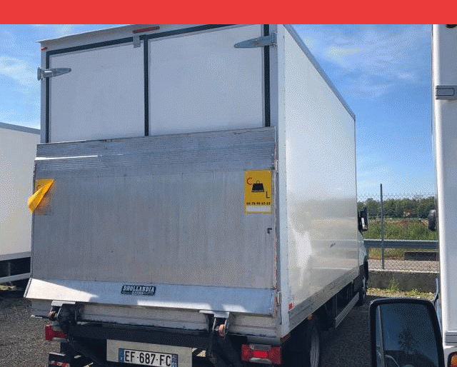Iveco 35C15 CAISSE + HAYON 3.0 L 150