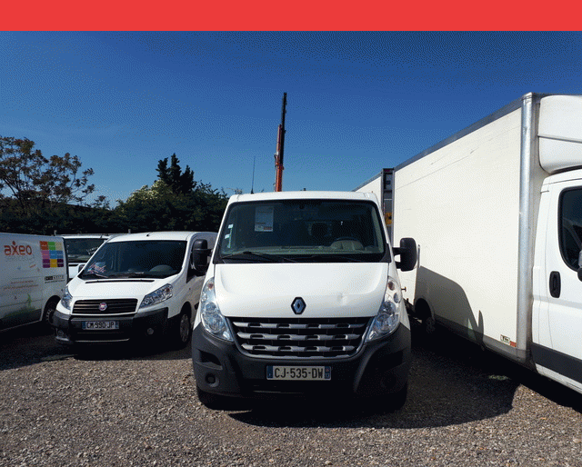 Renault Renault Master PLATEAU + GRUE DOUBLE CAB 2.3 DCI