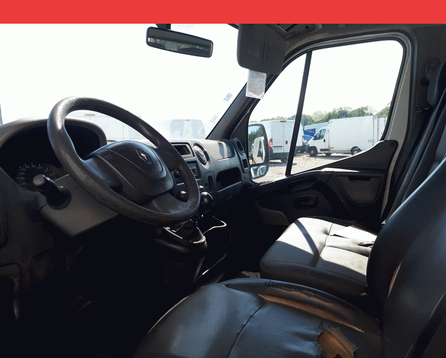 Renault Renault Master PLATEAU + GRUE DOUBLE CAB 2.3 DCI