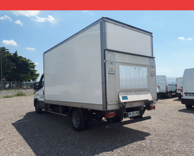 Iveco Iveco Daily Ccb CAISSE + HAYON 35 C 16
