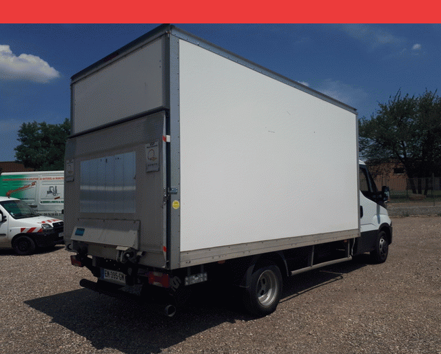 Iveco Iveco Daily Ccb CAISSE + HAYON 35 C 16