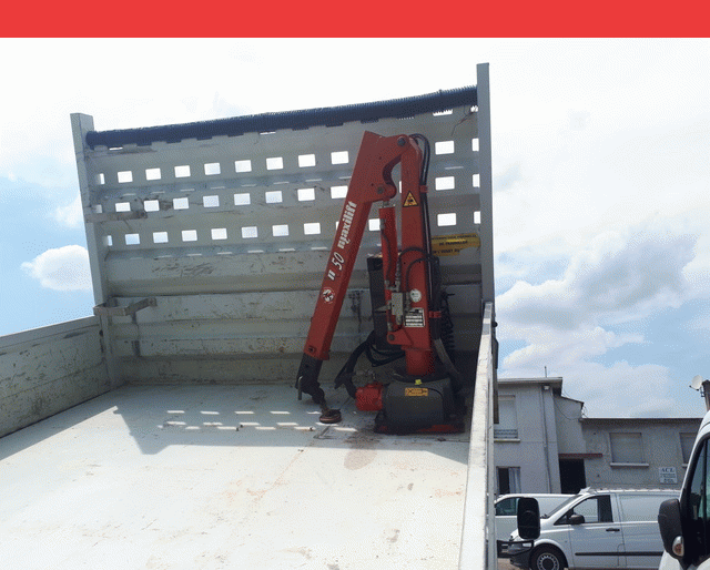 Renault MAXITY GRUE MAXILIFT 500KG+BENNE+COFFRE DCI 130