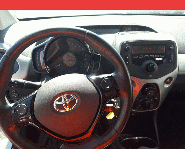 Toyota Toyota Aygo AYGO 1.0 VVT-i X-PLAY STE