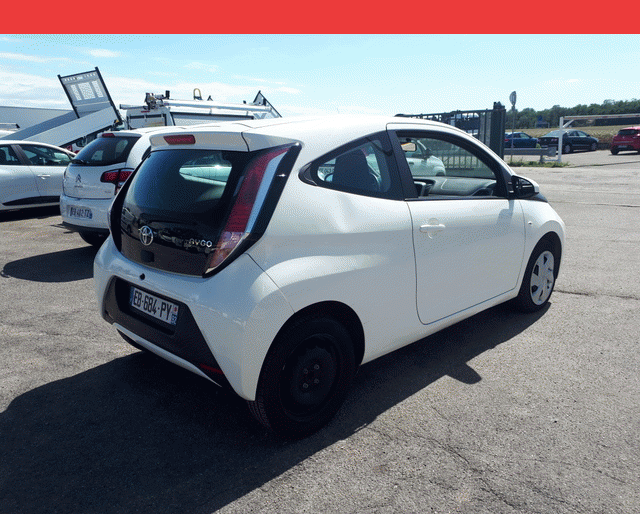 Toyota Toyota Aygo AYGO 1.0 VVT-i X-PLAY STE