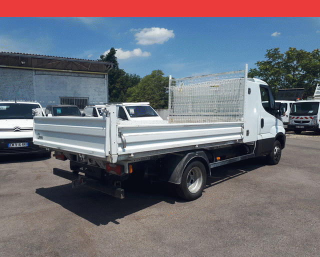 Iveco 35C14 BENNE ET COFFRE HPI 140