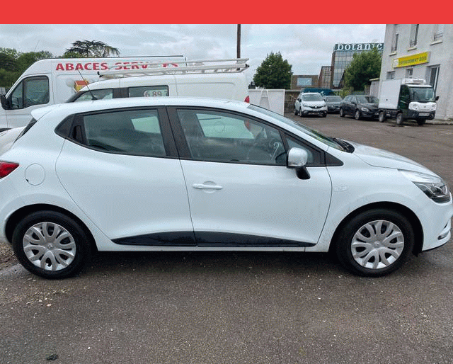 Renault Renault Clio CLIO SOCIETE AIR MEDIANAV DCI 90